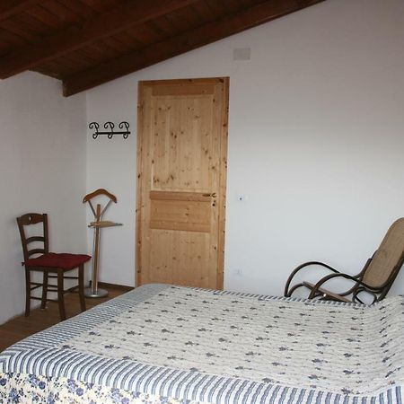 La Casa Dei Mimirs Bed & Breakfast Garbagna Exterior photo